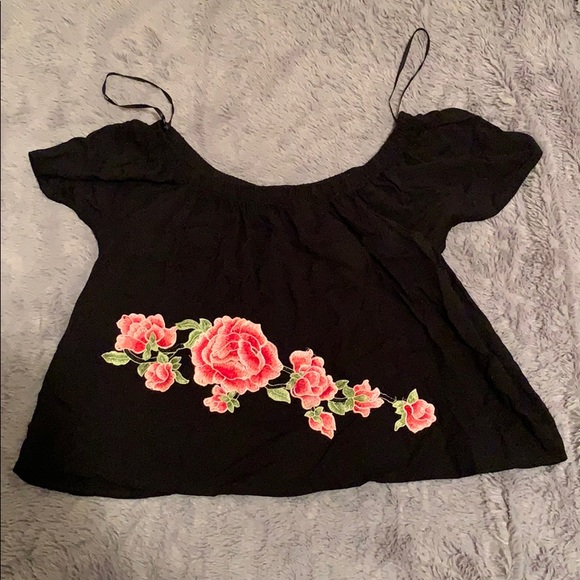 Forever 21 Tops - Cropped Off The Shoulder Top- Fits like a medium!